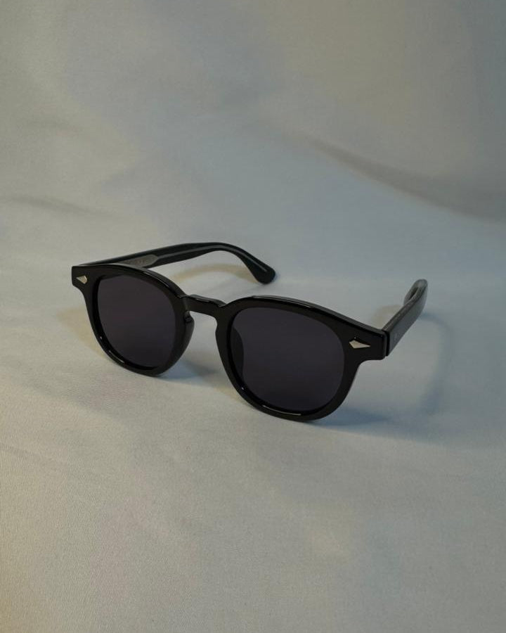 ÓCUROS ROUND CLASSIC BLACK — Lifestyle CLASSIC