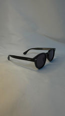 ÓCUROS ROUND CLASSIC BLACK — Lifestyle CLASSIC